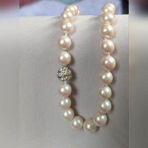 Liz & Co. Necklace 8", 2" extension faux pearl signed, rhinestone bead